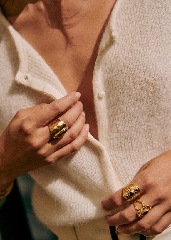 AURAZELYNN – HERITAGE COZY KNIT CARDIGAN