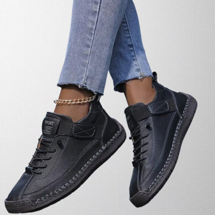 AMIHAN – COMFORTABLE ORTHOPAEDIC TRAINERS