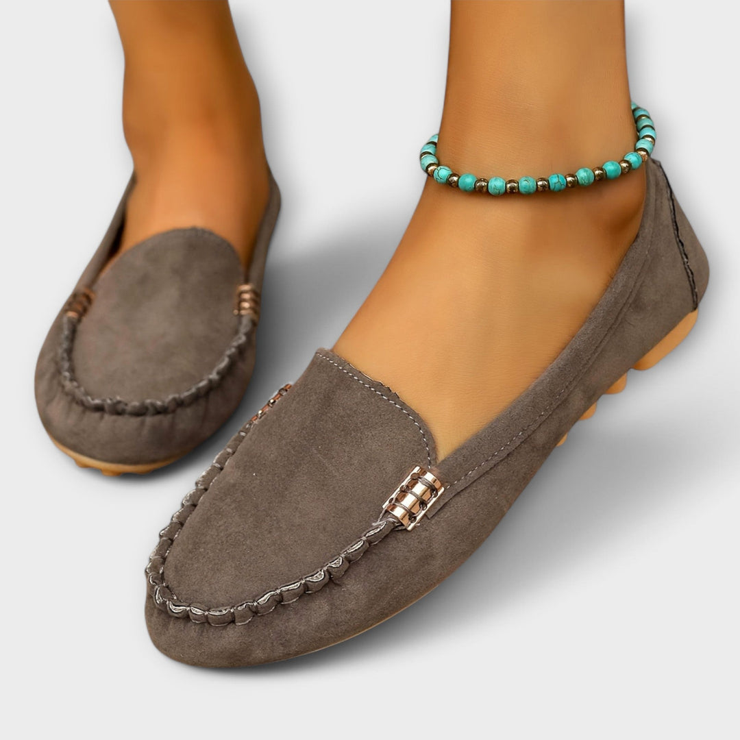 ISELYNDRA – MOCCASIN SLIP-ONS