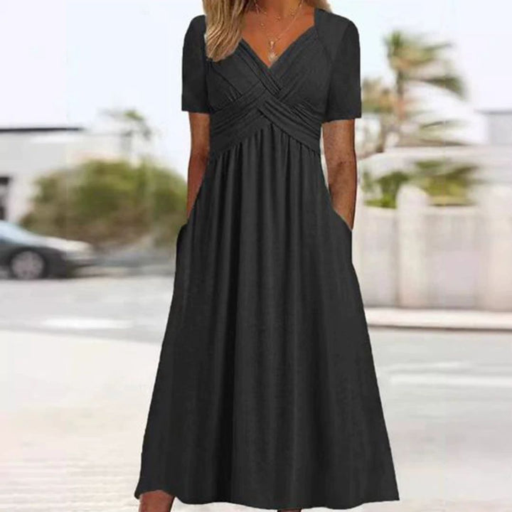 Cove | Elegant Figure-Flattering Dress
