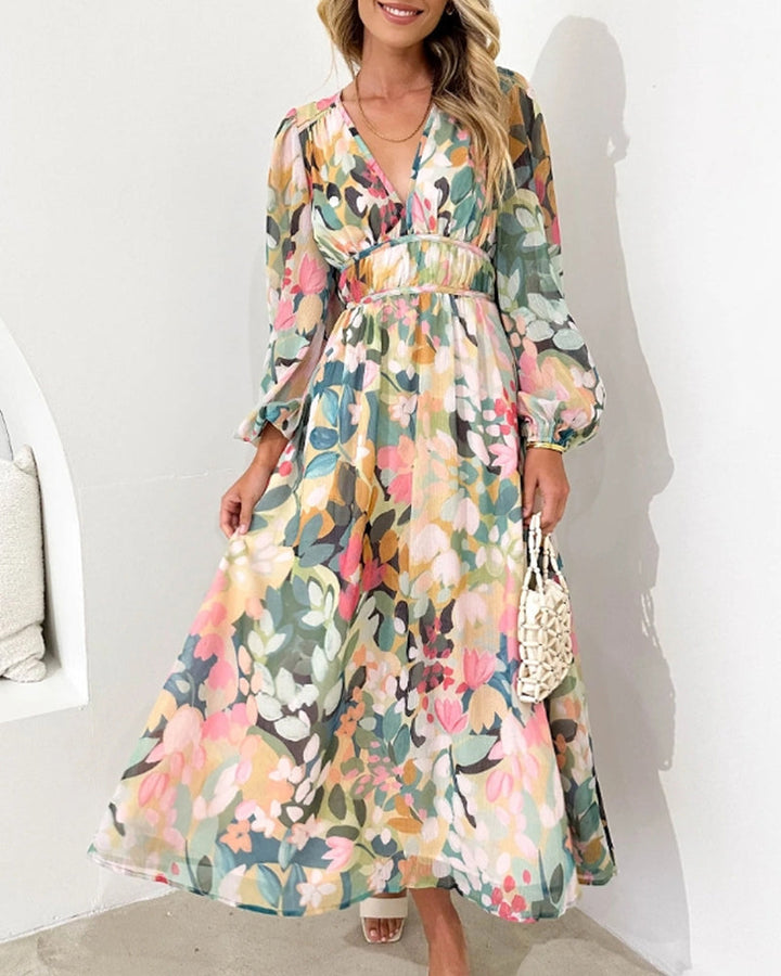 Lot - Elegant Floral Dress