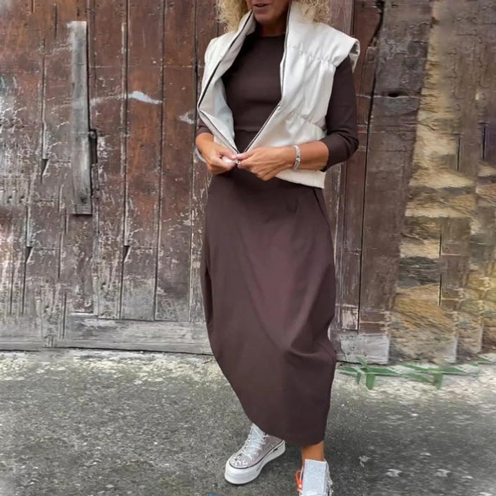 Elizabeth - Timeless Dress with Practical Sophistication