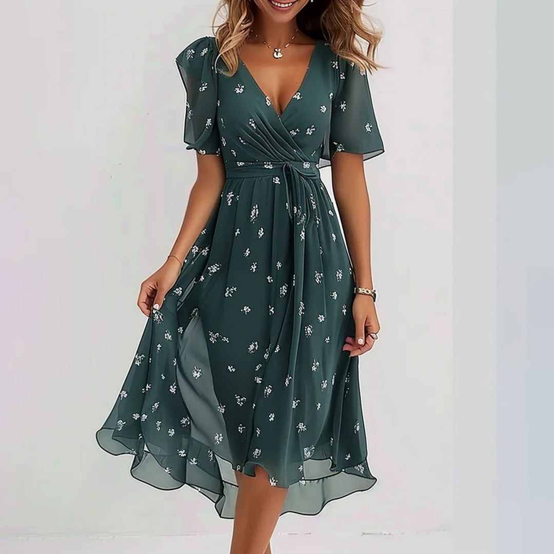Lina - Elegant Short Sleeve Dress