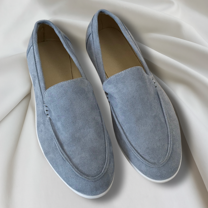 KIRA – ELEGANT SUEDE LOAFERS