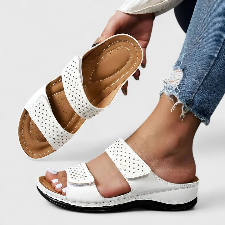 NARALISSEA – ORTHOPEDIC SANDALS