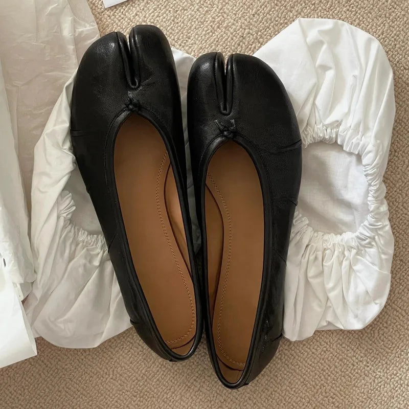 YSORIA – COMFORTABLE BALLET FLATS