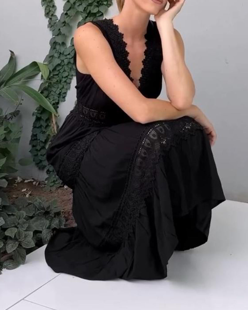 Aurélie™ | Elegant Lace Dress with V-Neck