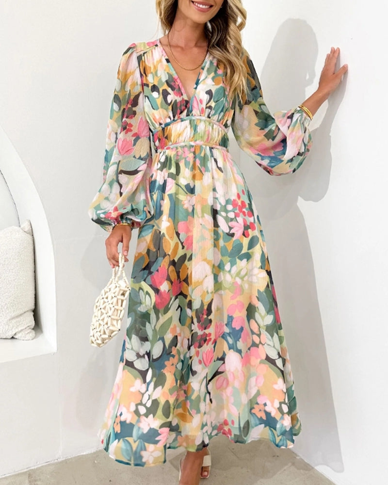 Lot - Elegant Floral Dress